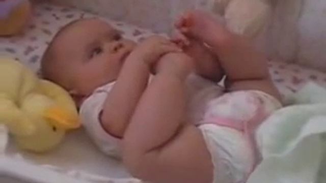Как бы ножки не украли =) смотреть онлайн
