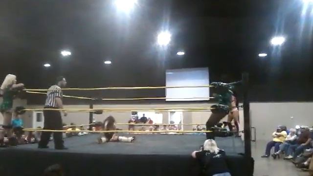 Ali Bama and Reiza Clarke vs Alex Garcia and Alejandro Lion смотреть онлайн
