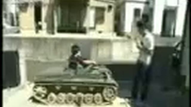 Самодельный мини танк 128x96 смотреть онлайн