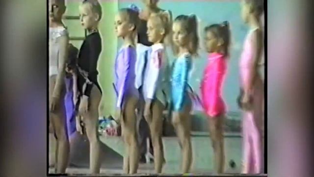 Художня гімнастика. Тренер. София Товстопят. Перший виступ. Євпаторія- 1999 р.. смотреть онлайн