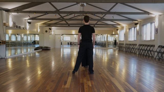 Famous Waltz Line Combination | Hover Corte, Same Foot Lunge and Développé смотреть онлайн