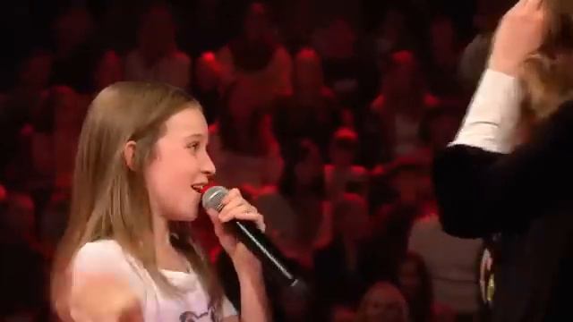 THE VOICE KIDS GERMANY 2018 - Lily Marie - "Dernière Danse" - Blind Auditions смотреть онлайн