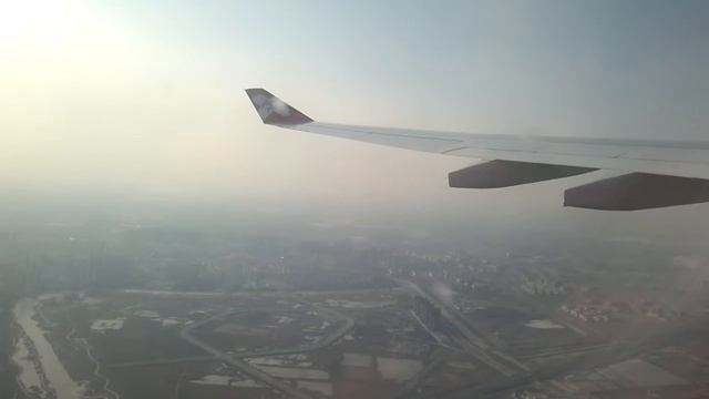 Airasia D7 312 Landing at Tianjin (TSN) Airport смотреть онлайн