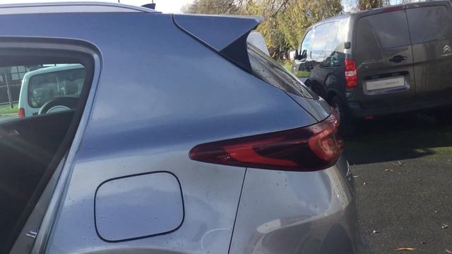 Kia Sportage 1.6GDi GT-Line S Walkaround Lunar Silver смотреть онлайн