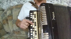 Пусть бегут неуклюже разбор на баяне