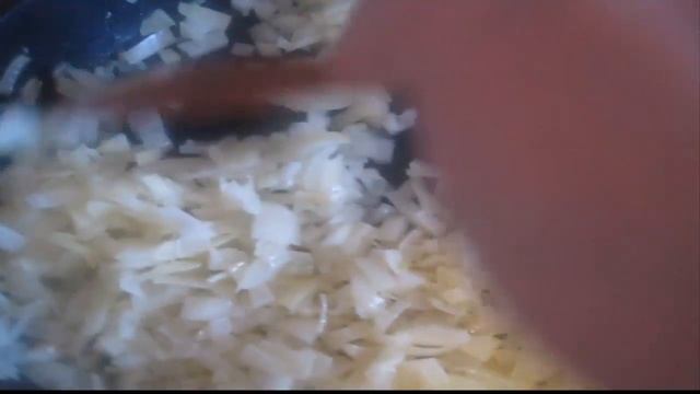 Печеночный торт с начинкой из моркови, лука и сливочного сыра смотреть онлайн