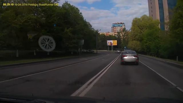 19.04.2016. Алматы. Проехал на красный + опасная езда смотреть онлайн