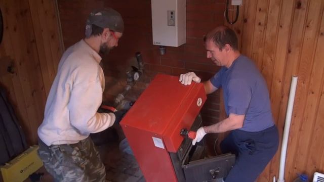 Дача 17. Как перенести систему отопления. Как залить наливной пол смотреть онлайн