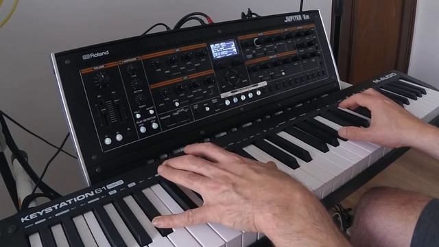 Roland Jupiter XM - I-Arpeggio - 3SH1XV смотреть онлайн