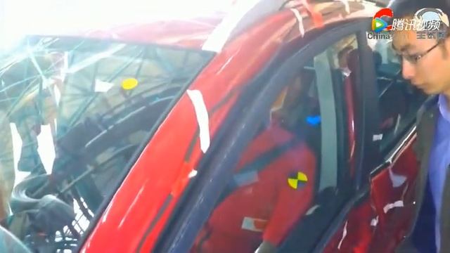 CRASH TEST SOUEAST DX3 LATERAL PRUEBA DE CHOQUE LATERAL DEL SOUEAST DX3 смотреть онлайн