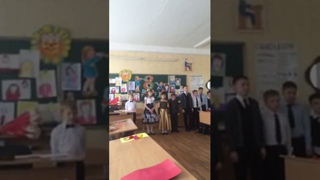 Мои стих на 8 марта в школе смотреть онлайн