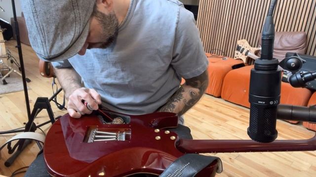 Лайфхак шуршащщего потенциометра смотреть онлайн