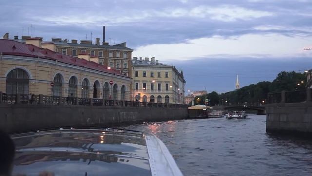 Санкт-Петербург БЕЛЫЕ НОЧИ на реках и каналах города. смотреть онлайн