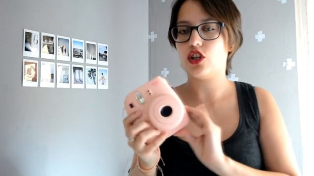 INSTAX MINI 8 - Review cámara polaroid смотреть онлайн