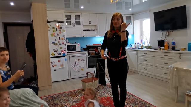 День рождения Дмитрия 10 смотреть онлайн