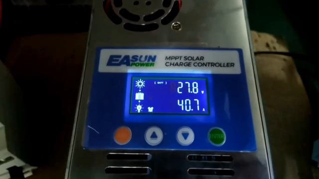 Solar Charge Controller MPPT 6048 2 смотреть онлайн