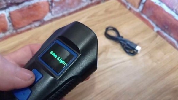 велосипедный фонарь с сигналом