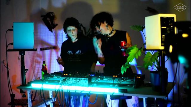 Demuuri b2b Riger @ LOCAL RADIO – 18/06/2023 смотреть онлайн