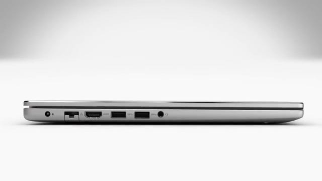 Dell Inspiron 15 7000 (2016) смотреть онлайн