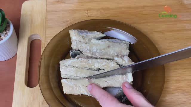 Вкусный салат из свеклы. Со стола улетает сразу. Вкусный рецепт просто и быстро!