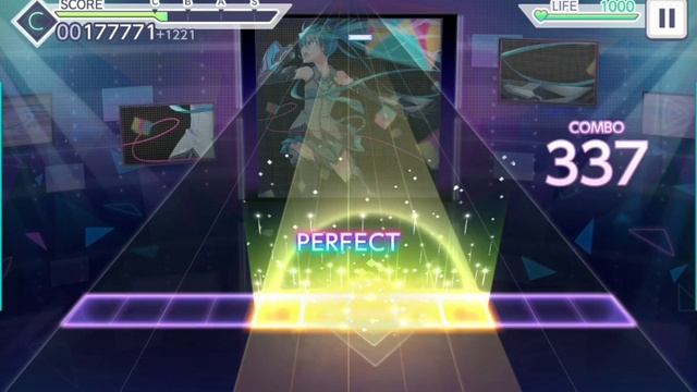 играю в Hatsune Miku