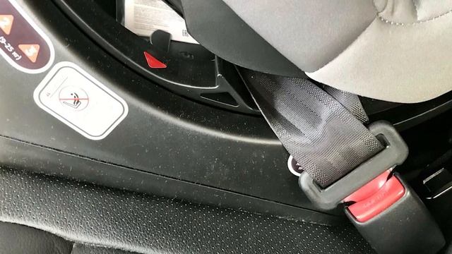 Детское автокресло Happy Baby Passenger V2 смотреть онлайн
