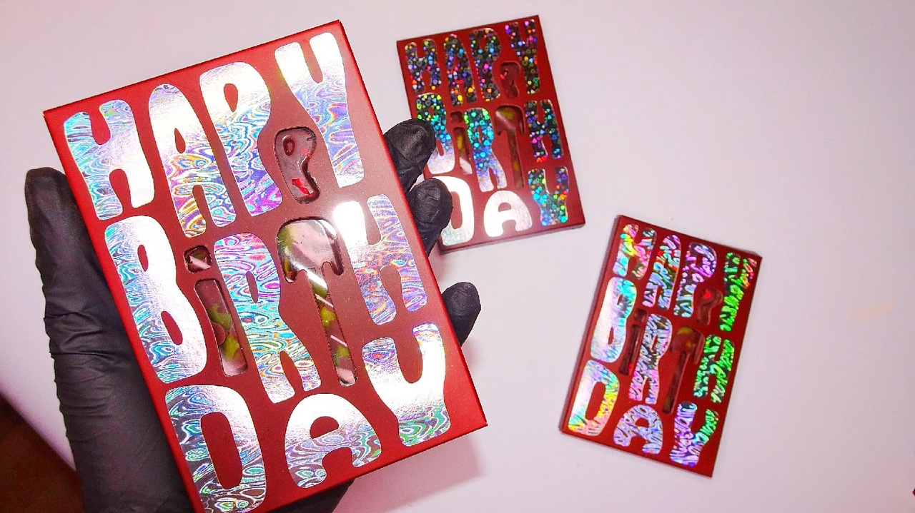 Шоколадка с днем рождения HAPPY BIRTDAY с ягодами и семечками.mp4 смотреть онлайн