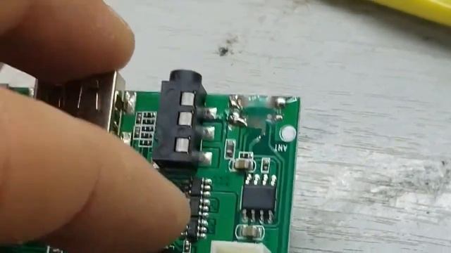 как разобрать колонку t&g Большую ремонт гнезда зарядки колонки блютуз смотреть онлайн