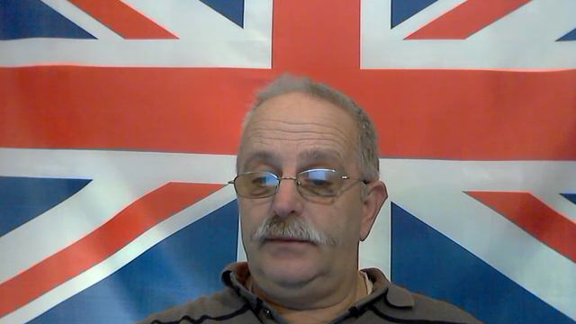 englishlanguage.moscow : Путешествия на автобусе в UK с субтитрами / Bus Travel in UK with subtitle смотреть онлайн