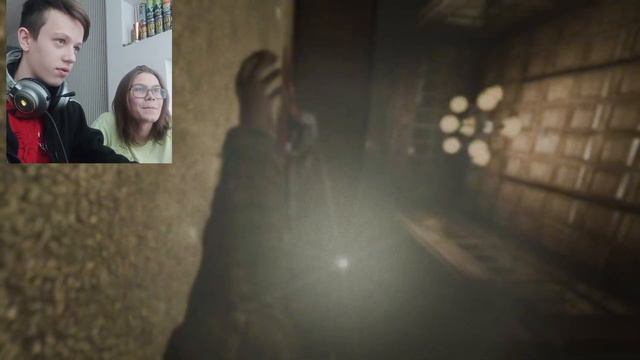 Играем в Outlast c Mr Kloniks смотреть онлайн
