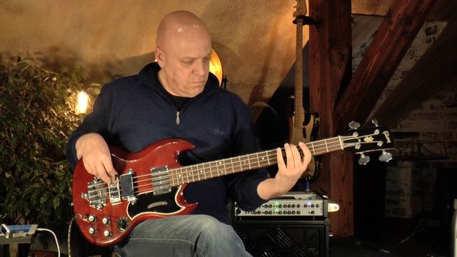 Gibson EB-3 Bass from 1963 presented by Vintage Guitar Oldenburg and Detlef Blanke смотреть онлайн