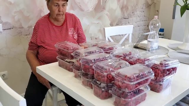 Приехала партия малины! Спасибо большое Надежде с Недогарок смотреть онлайн