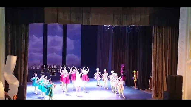 Танец шкатулка «Апельсин» смотреть онлайн