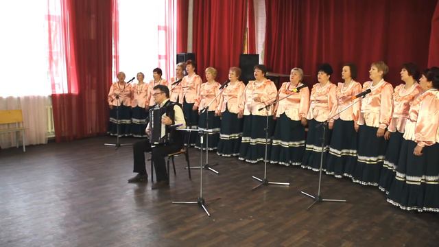 Зори Кубани - "Кто вырос в России". муз. В.Г. Захарченко (солистки Ерёменко А.А. Травкина Г.И.) смотреть онлайн