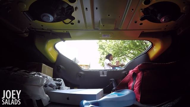 Open Trunk - Bait Car (Social Experiment) смотреть онлайн