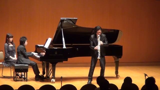 Clara Schumann/Drei Romanzen Saxophone:Yo Matsushita смотреть онлайн