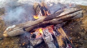 Копаем яму лопатой в мерзлом грунте зимой