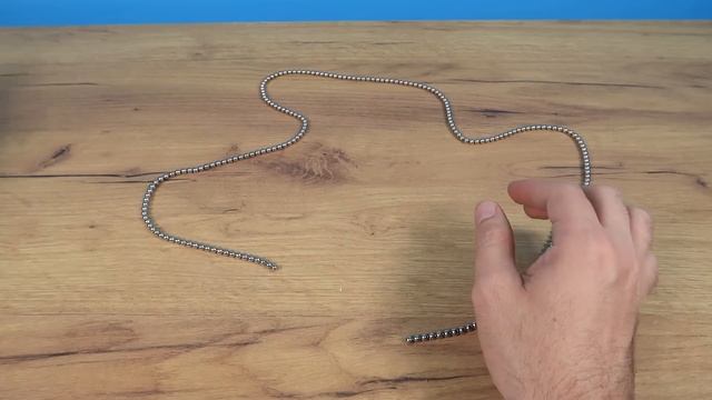 Обычный Неокуб против огромного Неокуба! Какой круче? смотреть онлайн