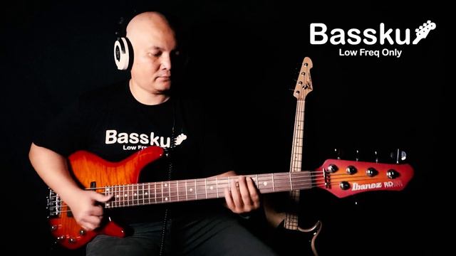 Ibanez Bass Roadgear 505 Bass Demo смотреть онлайн