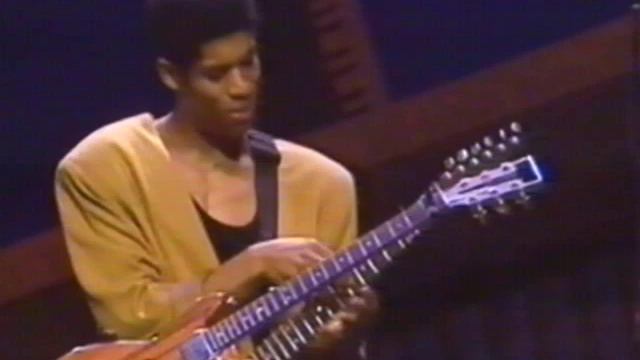 Stanley Jordan - What's Goin On