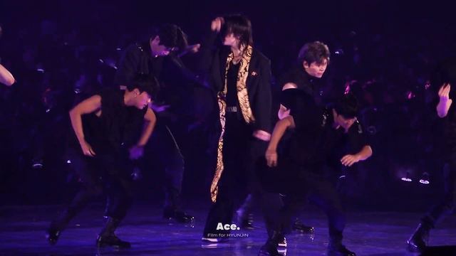 [4K] 230910 5-STAR Dome Tour in OSAKA - MIC & BRUSH | Stray Kids HYUNJIN fancam 현진 직캠 смотреть онлайн