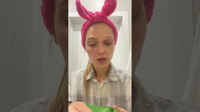 Это лучшее средство для снятия макияжа любого, даже самого стойкого ✨?? смотреть онлайн