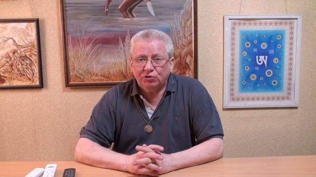 Брошенный в квартире котик прожил без воды и еды месяц под бомбами. смотреть онлайн