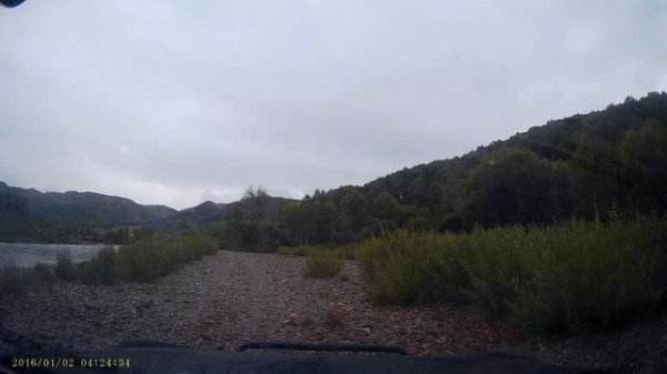 Брод через р.Белая в районе пос. Бугрышиха (Алтайский край)