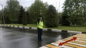 Видеоурок "Регулируемый пешеходный переход"