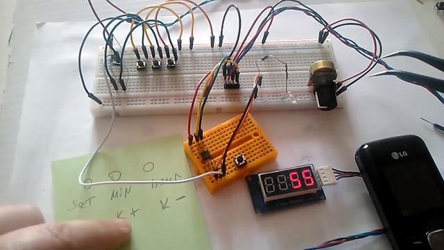 Суточный таймер на attiny13 с индикатором на TM1637 смотреть онлайн