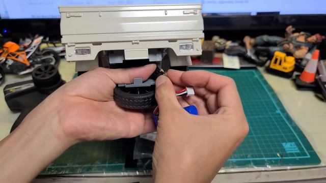 RC Car WPL D12 1/12 scale 2WD Truck Unboxing & Test RUN смотреть онлайн