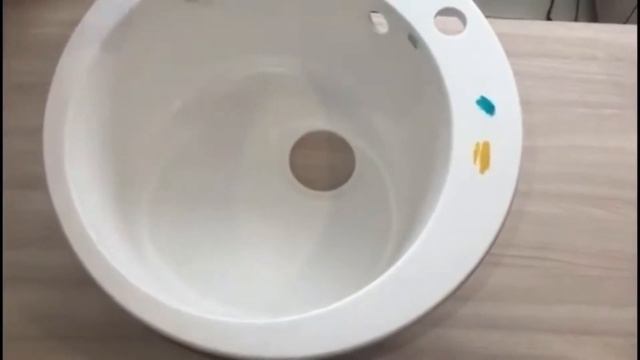 Пятно от зелёнки / Как смыть зелёнку и ёд ? смотреть онлайн