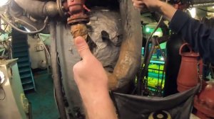 Работа на рыболовном судне. Машинное отделение.