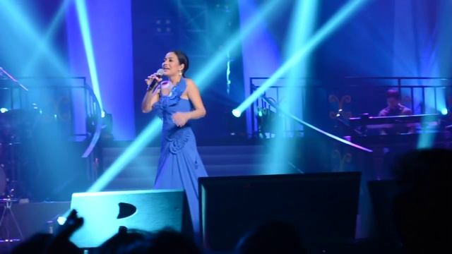 Kia Theatre - 20/21 - Kyla - Over The Rainbow смотреть онлайн